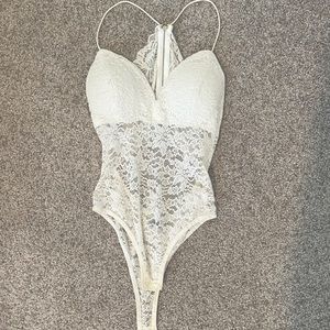 White Windsor Bodysuit Size M